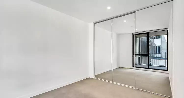 Why Homeowners Choose Us for Sliding Mirror Door Replacement in Merritt Island, FL