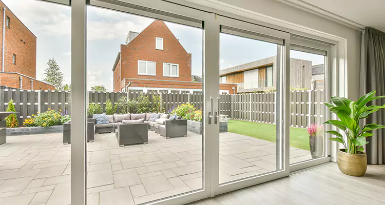 Best Sliding Screen Door Replacement Company in Merritt Island, FL