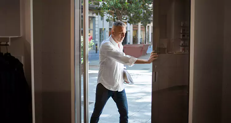 Reliable Pella Patio Door Repair Services for Opening Issues in Merritt Island, FL